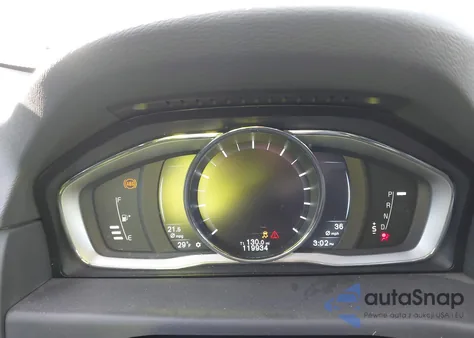 2015 Volvo Xc70 3.2 Premier из США, поврежденный, VIN YV4952NK8F1209808